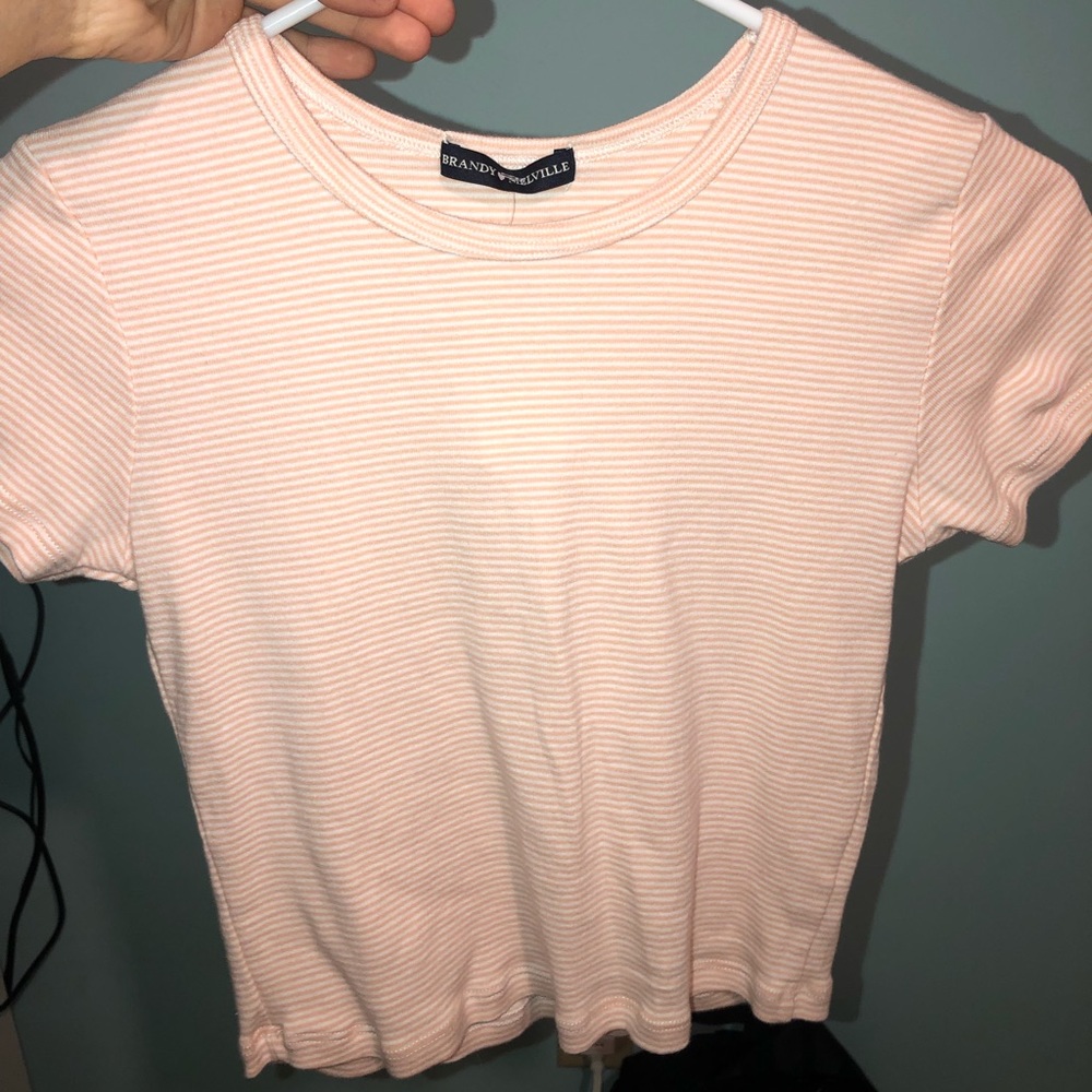 BRANDY MELVILLE baby tee